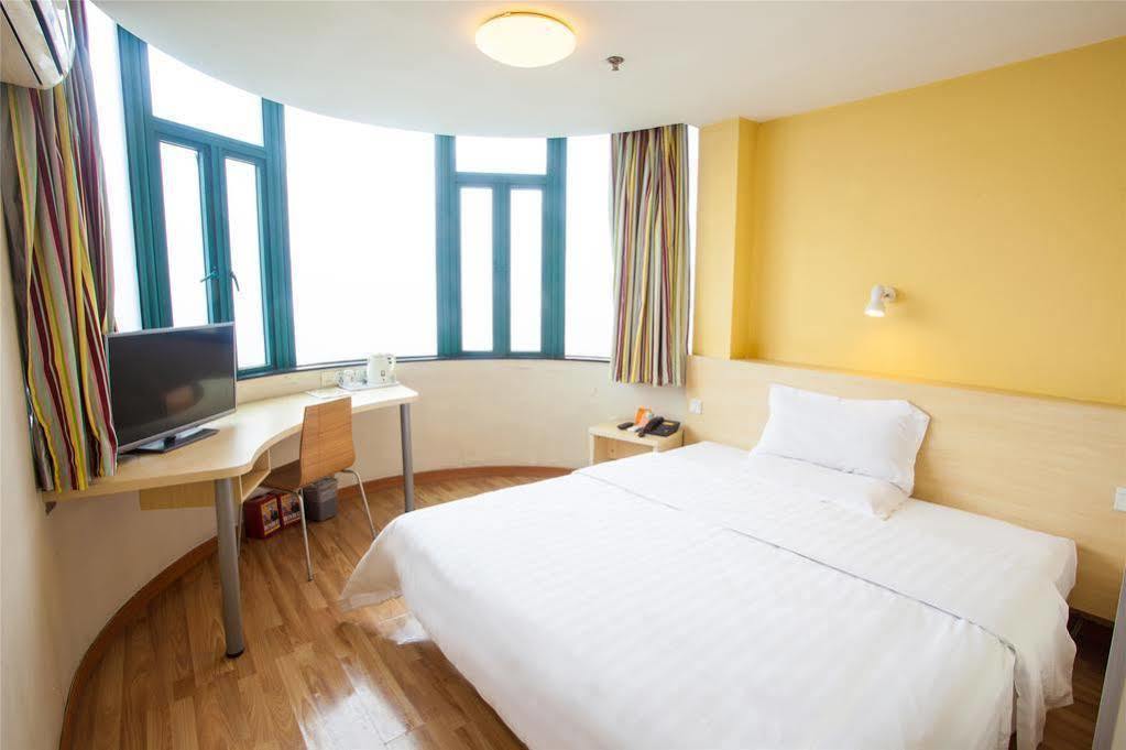 7Days Inn Suzhou Sanxiang Road Exterior foto
